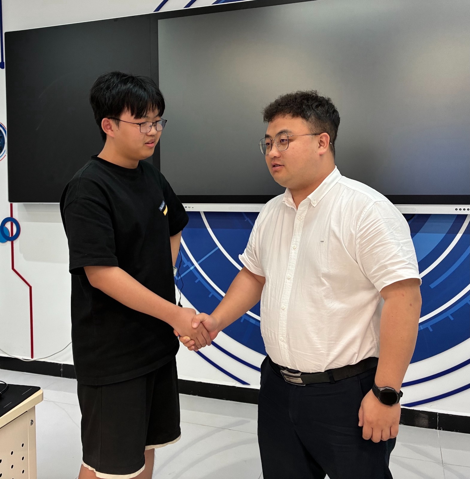 1781571432209100.jpg 王盲盒-11.jpg